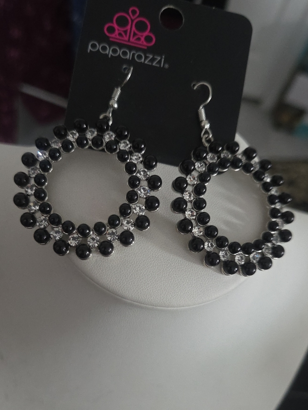 Paparazzi Rhinestone Bead  Earrings Black NWT